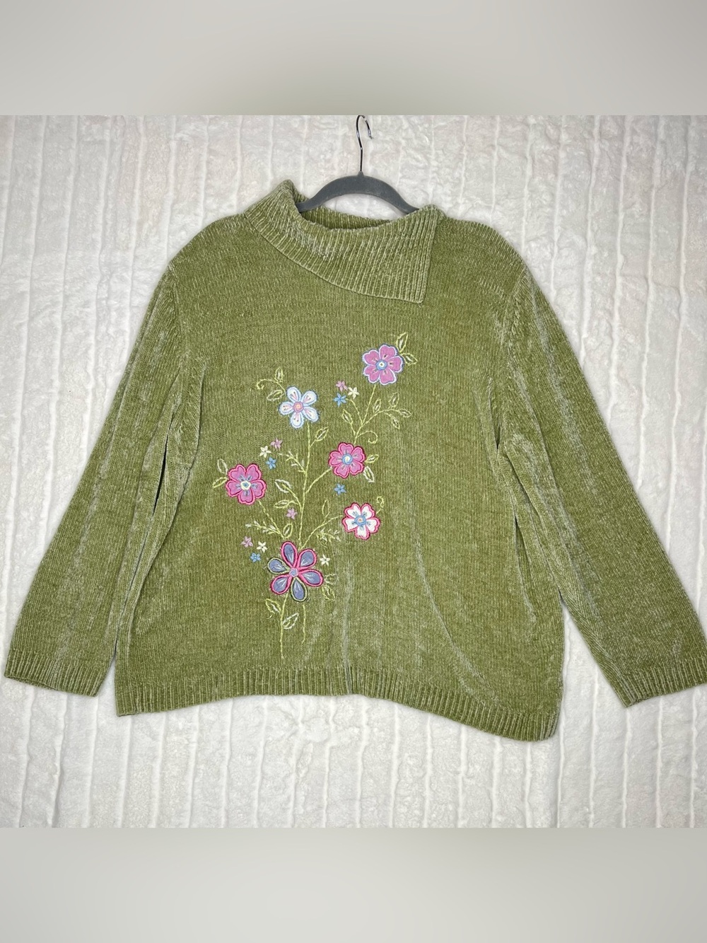 Alfred Dunner Plus Size 2X Sage Green Chenille Sweater Embroidered Floral VTG